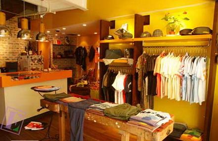 時(shí)尚服裝店空間設(shè)計(jì)圖 融合美學(xué)與商業(yè)功能